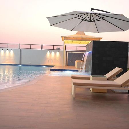 Golden Park Hotel & Resort Māldah Exteriér fotografie